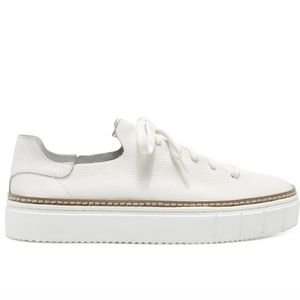 Vince Camuto Cream Platform Sneakers